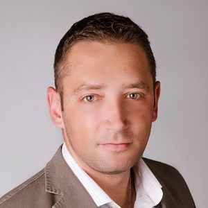 Łukasz Sender