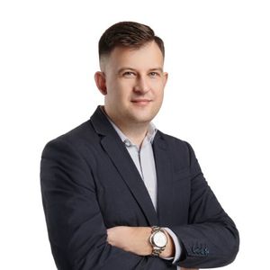 Adrian Mindak